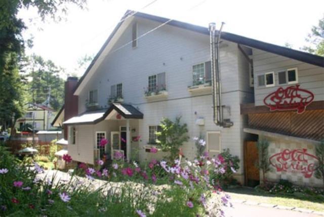 Pension Old String Minakami Bagian luar foto